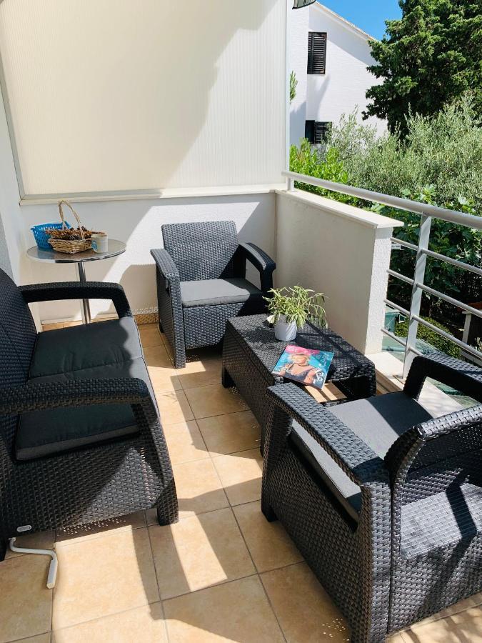 Ivana Apartment With Terrace Novalja Zewnętrze zdjęcie